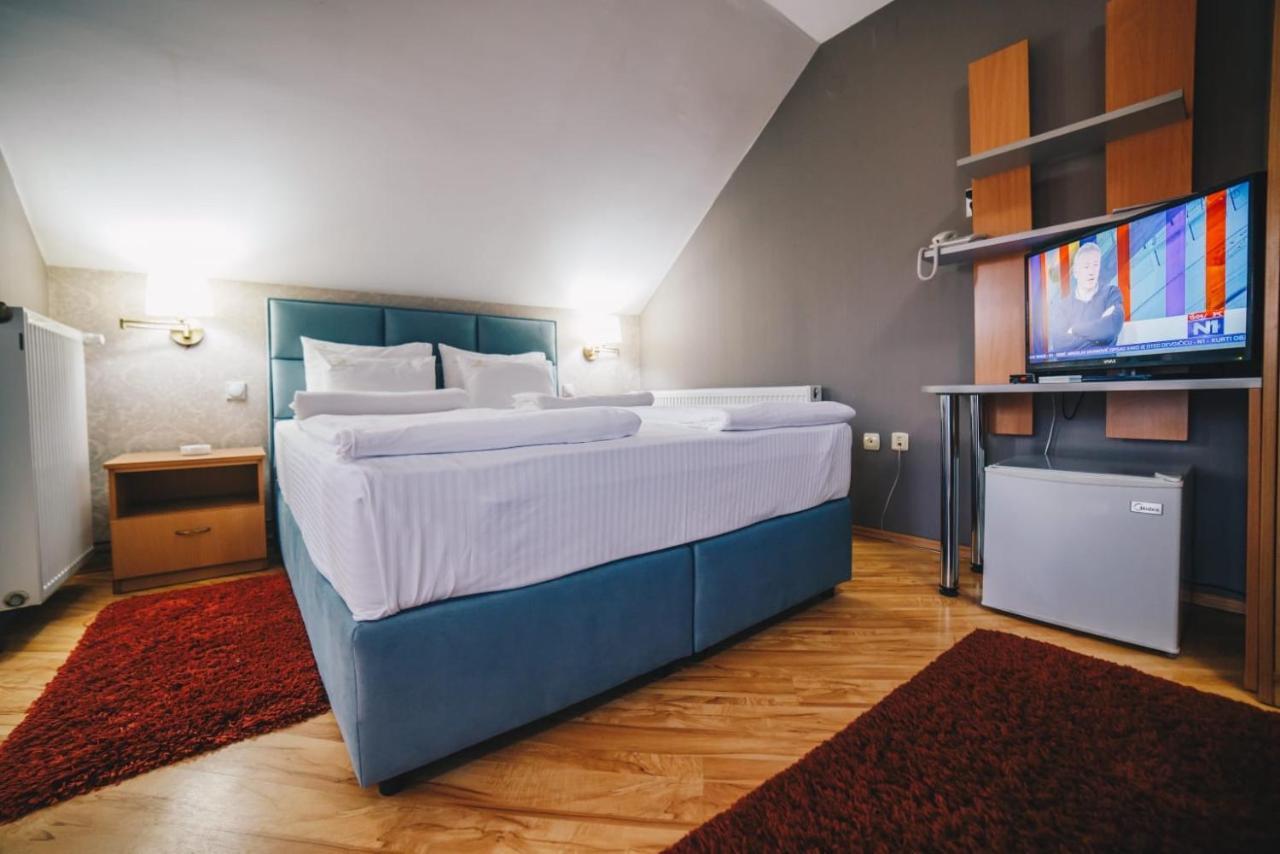 Garni Hotel Radović Kragujevac Exterior foto