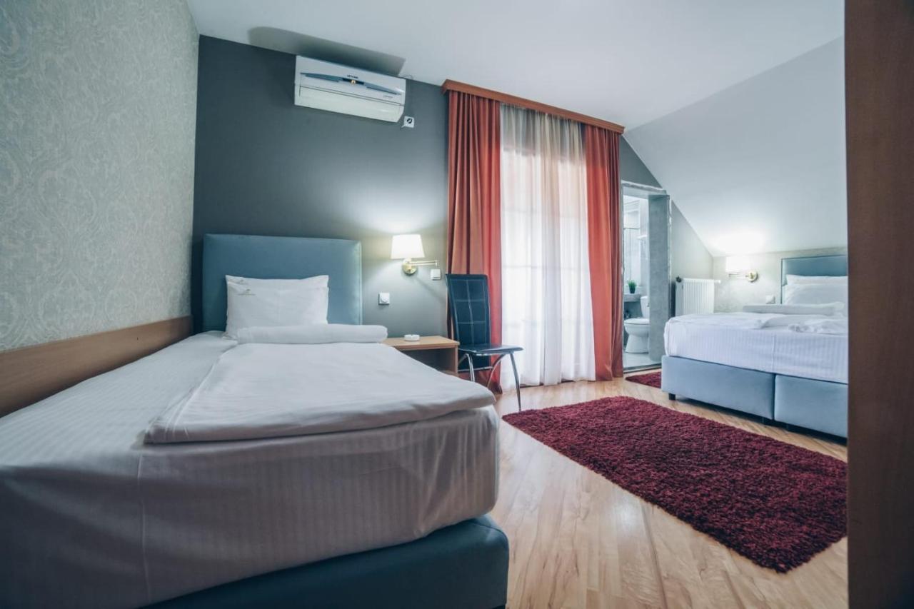 Garni Hotel Radović Kragujevac Exterior foto