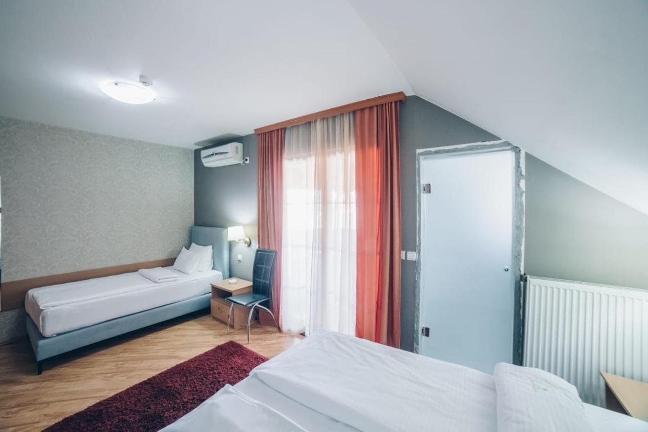 Garni Hotel Radović Kragujevac Exterior foto